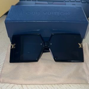 Black large framed LV glasses